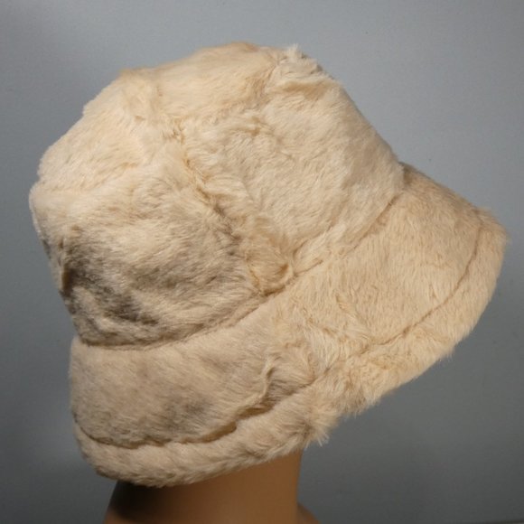 Fabulous! Fun Stylish Fashionable Faux Fur Bucket Hat Tan - Picture 3 of 9